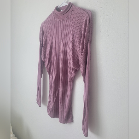 Zara sheer ribbed cinched purple plum sweater Zara Ribbed Knit Top in Purple - Picture 3 of 6
